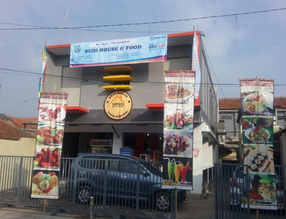 Budi house & food station
