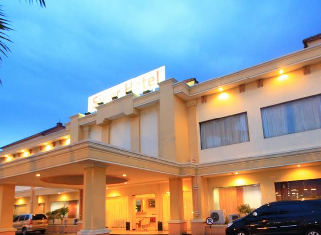 Hotel Sinar 2 Surabaya Penginapan Murah dan Nyaman